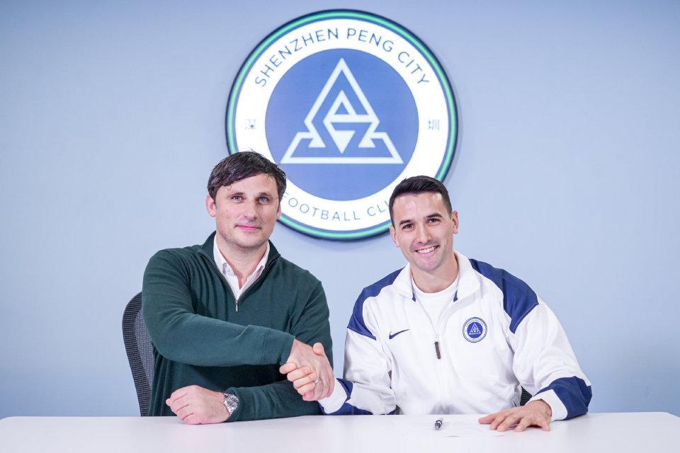 华体会体育在线-周定洋获500万顶薪！媒体人热议：绝对超值，最后一份大合同