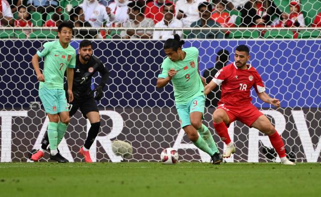 历史最差！国足开局2场0进球 末轮击败卡塔尔=出线
