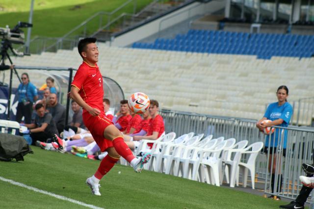 hth华体会官网登录入口-阿齐兹停赛为陶强龙带来爆发 天才前锋为何被埋没